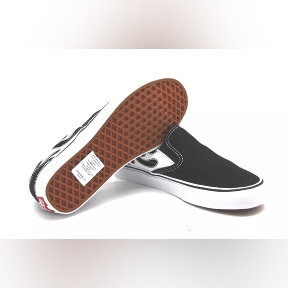 VANS CLASSIC SLIP-ON FLAME BLACK/WHITE  VN0A33TBK681 MENS SKATEBOARDING SIZE 10 - Picture 8 of 10